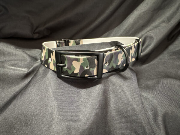 Collier Camo
